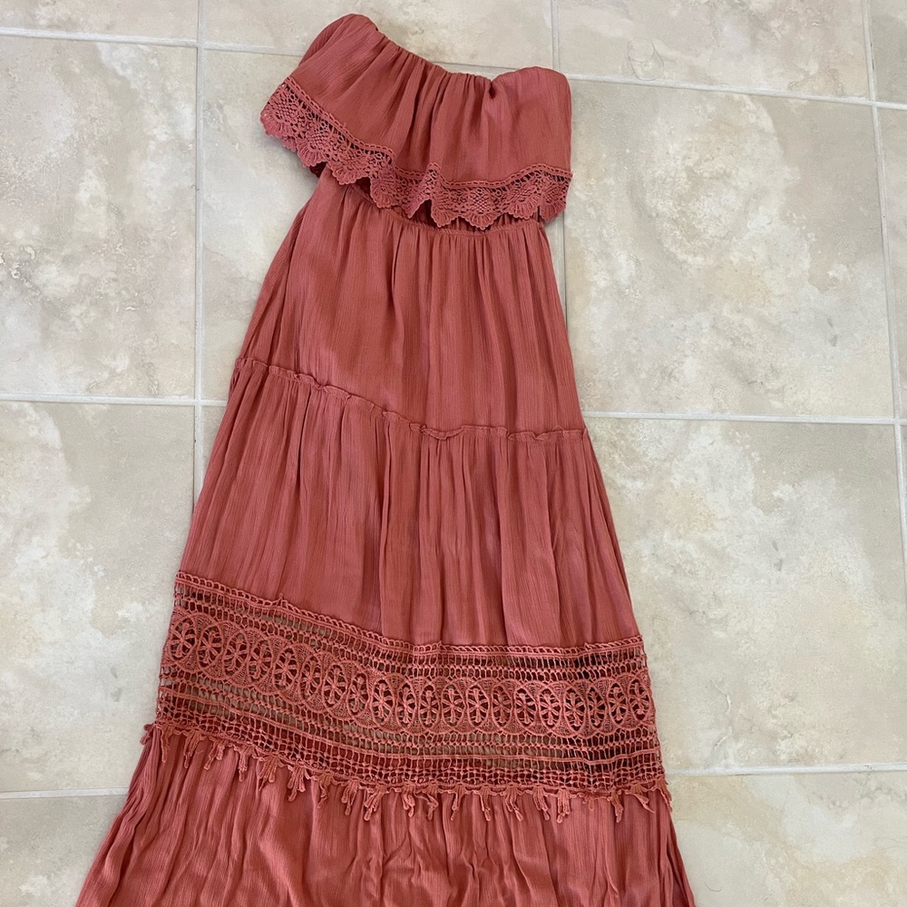 Forever 21 Strapless maxi dress